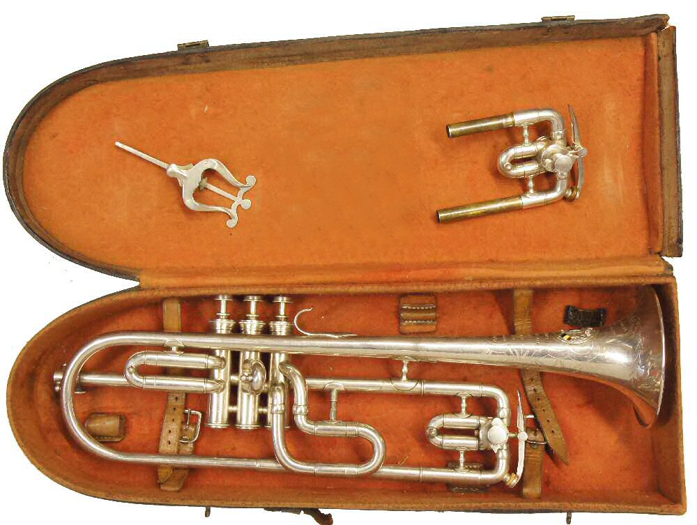 Charles Mahillon Hollebeke Model Long Cornet Case